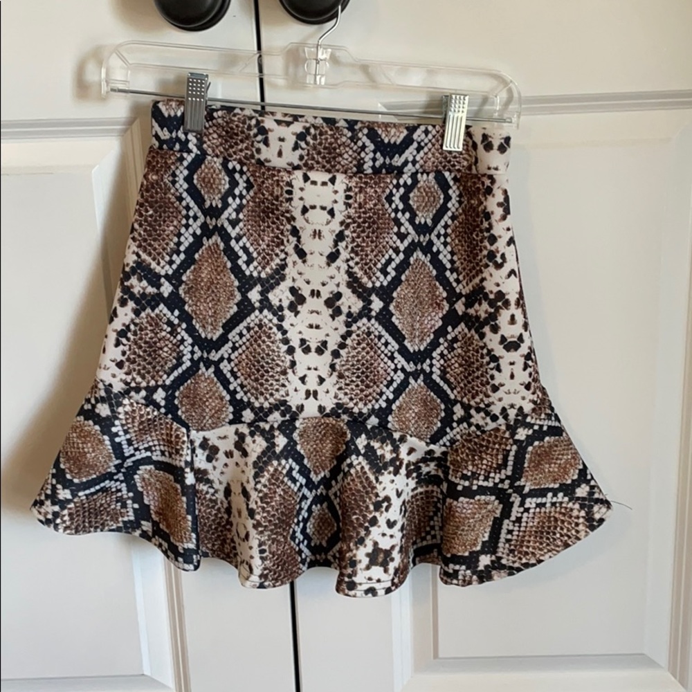 NASTY GAL SNAKE SKIN SKIRT